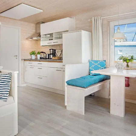 Hausboot - Stina